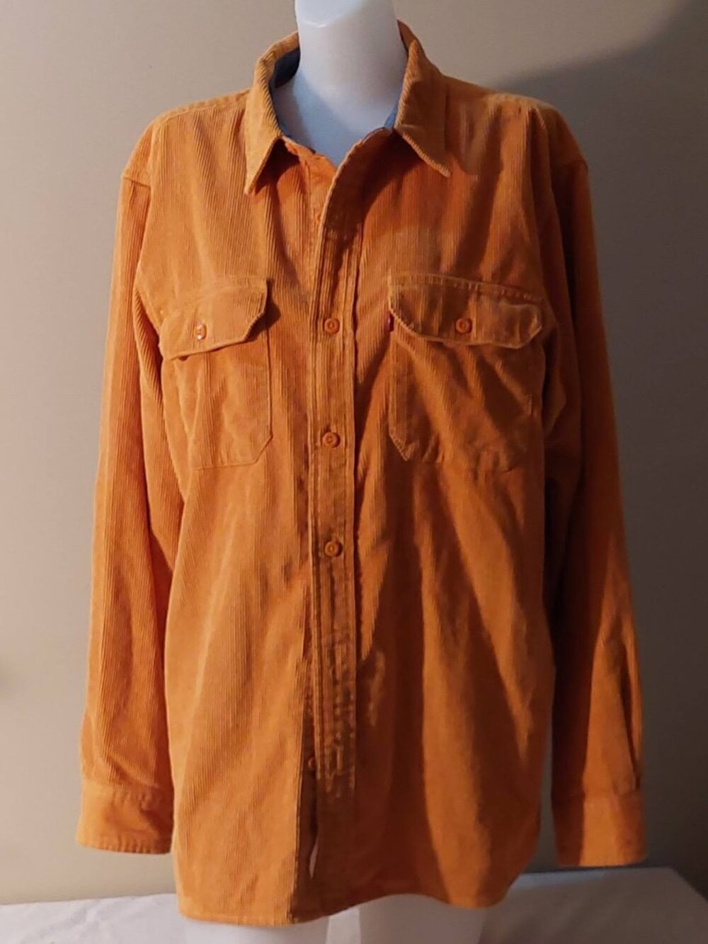 Levi's Burnt Orange Corduroy L/S Pointed Collar Flap Pocket Work Shirt Size: M